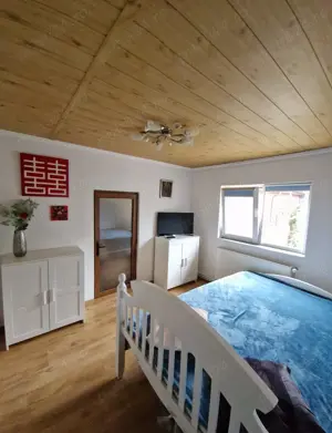 casa sigur curte - imagine 3