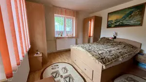 Casă cu curte, zona semi-centrală Giurgiu  - imagine 5