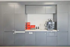 Spațiu de birou privat pentru 5 persoane în Regus City Gate - imagine 7