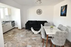 Regim hotelier decomandat