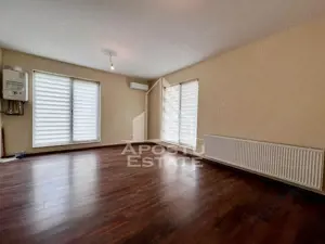 Apartament 2 camere, nemobilat, centrala proprie, parcare, Giroc