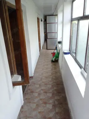 Casa cu utilități zona centrala  - imagine 3