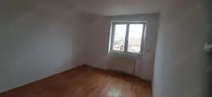 De vânzare apartament cu 2 camere în Satu Mare Str. Vasile Lucaciu - imagine 4