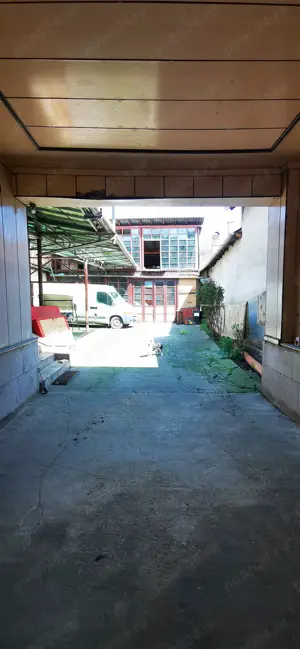 Casa in Calnic cu service auto spatiu comercial servicii depozitare sau de productie spatiu birouri  - imagine 2