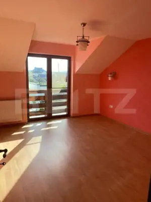 Casa de vanzare, cu 5 camere, 220 mp, zona Unirea - imagine 12