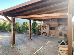 Casa de vanzare, cu 5 camere, 220 mp, zona Unirea - imagine 3