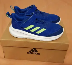 ! Pantofi Sport ADIDAS Copii Nr. 27