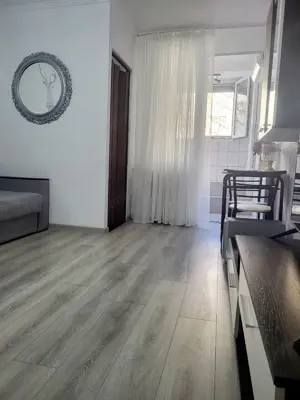 Se ofera spre inchiriere garsoniera in zona Aparatorii Patriei - imagine 4