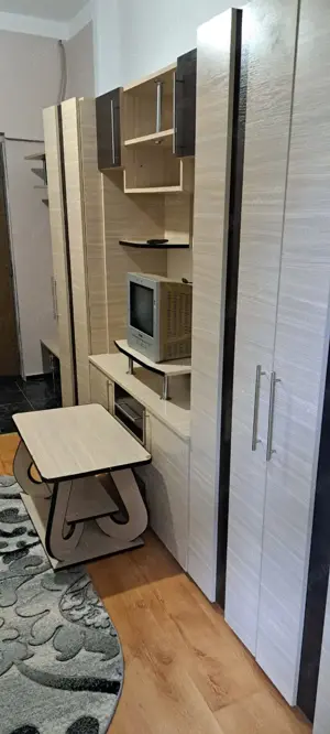 Garsoniera de vânzare  - imagine 3