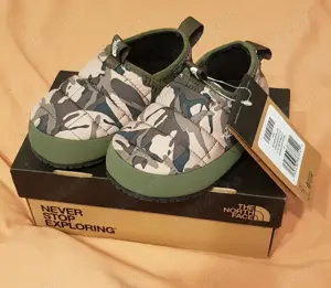 ! Papuci Copii THE NORTH FACE Youth Thermoball Traction Mule II Noi 27