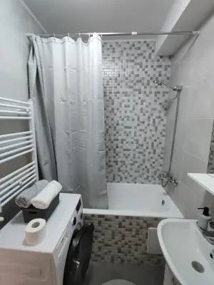 garsoniera zona Bd Ion Mihalache - imagine 3 garsoniera zona Bd Ion Mihalache - imagine 3