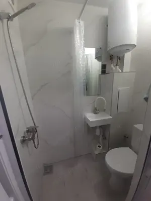 Apartament cu o camera, de inchiriat