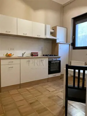MEDICINA - Apartament 4 camere - parter inalt - spatios - 120 mp utili - balcon - imagine 10 MEDICINA - Apartament 4 camere - parter inalt - spatios - 120 mp utili - balcon - imagine 10