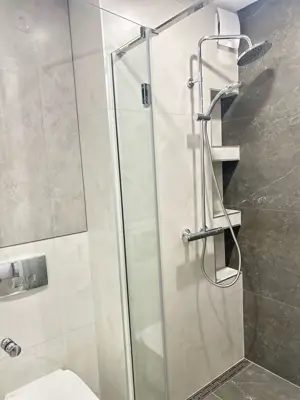 apartament de inchiriat cu 2 camere mobilat modern Baneasa - imagine 4