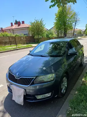 vând autoturism Skoda rapid  - imagine 2 vând autoturism Skoda rapid  - imagine 2