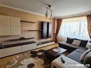 apartament 3 camere - vis a vis de Catedrala  - imagine 2 apartament 3 camere - vis a vis de Catedrala  - imagine 2