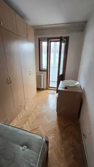 De vanzare apartament cu 3 camere in Calea Martirilor  - imagine 7