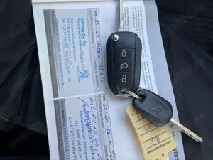 Peugeot 308 2019 - imagine 9