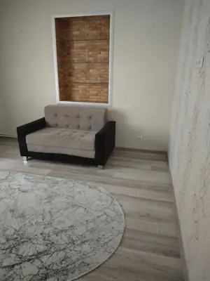Apartament cu 2 camere de închiriat în Sebastian - imagine 10