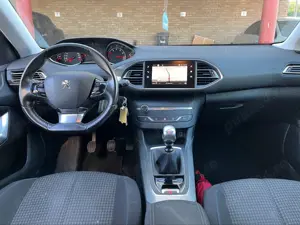 Peugeot 308 2019 - imagine 5