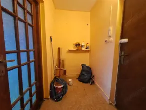 Apartament 1 camera, 21 mp, decomandat, etaj 4, zona Buziasului - imagine 4