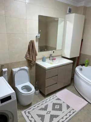 Inchiriere apartament 3 camere Militari Residence  - imagine 3