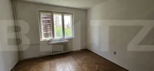 Casa cu 2 apartamente de 3 camere in centru - imagine 4