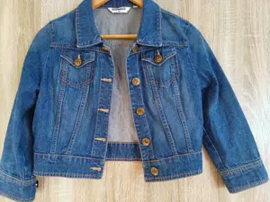 Vand geaca scurta de blugi, maneca scurta, marimea S 