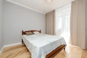 De vanzare apartament cu 3 camere in zona Lipovei  - imagine 3
