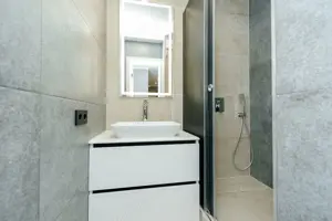 De vanzare apartament cu 3 camere in zona Lipovei  - imagine 5