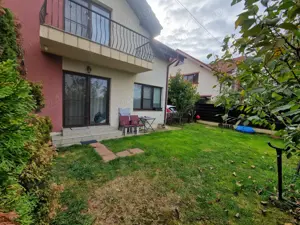 Proprietar vand duplex 5 camere LA CHEIE, suprafata 180mp,teren 250 mp, str iazului-alee privata