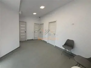 CABINETE DE INCHIRIAT  ZONA CENTRALA STR. IULIU MANIU - imagine 5