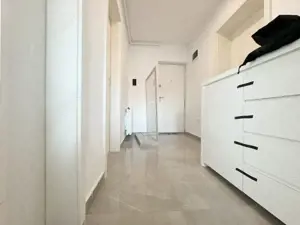 Apartament 3 camere, 8 locuri de parcare, decomandat,55mp utili -Giroc - imagine 8