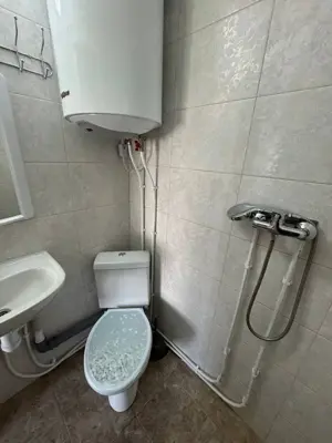 Ofer spre inchiriere garsoniera in zona Tei