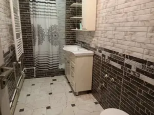 Oferim spre inchiriere garsoniera in zona Prelungirea Ghencea - imagine 5