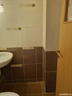 Vand apartament  cu 3 camere  Usor Negociabil  - imagine 6