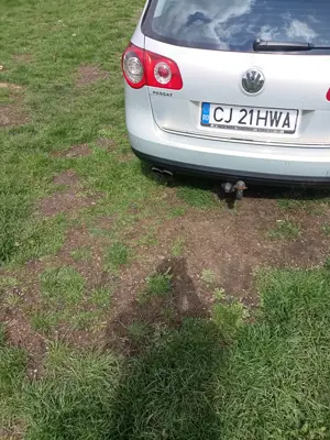 Vand Volkswagen Passat combi 1.8 TSI, an 2010 - imagine 10