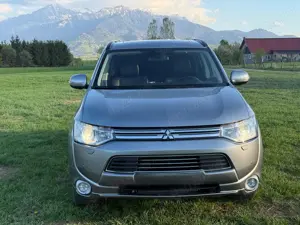 Mitsubishi Outlander PHEV PLUG-IN HYBRID 9900 Eu
