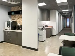 Rezervați un loc de muncă rezervat în colaborare, în Spaces Campus 6 - imagine 9