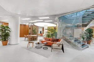 Spațiu de birou frumos proiectat pentru 4 persoană în Spaces Campus 6 - imagine 5