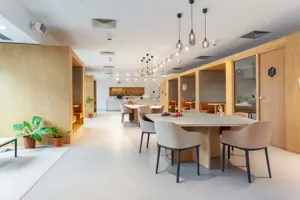 Spațiu de birou frumos proiectat pentru 1 persoană în Spaces Unirii