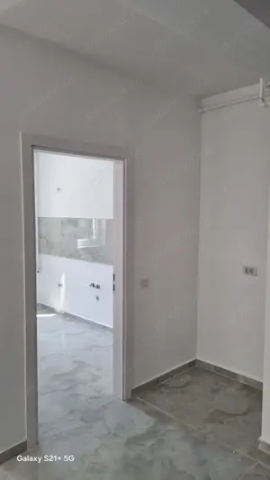 Direct proprietar | 2 camere, 50 mp utili | Parter înalt | Parcare - imagine 4