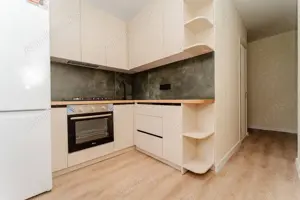 2 camere de vanzare pe Aradului 78000e - imagine 3