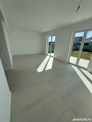 Casa de inchiriat Micro 17 - imagine 3