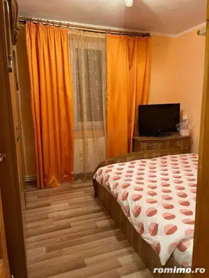 2 camere zona Centrala la 5 minute de Medicina