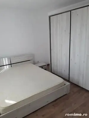 2 camere semidecomandat in Calea Sagului