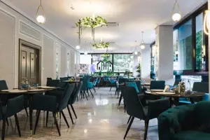Hotel de Vânzare în Stațiunea Căciulata – Oportunitate Unică de Investiție - imagine 5