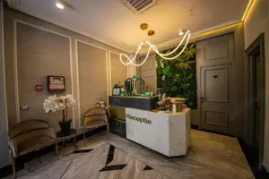 Hotel de Vânzare în Stațiunea Căciulata – Oportunitate Unică de Investiție - imagine 4