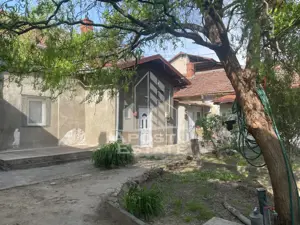 Apartament decomandat, 2 camere curte comuna - Zona Piata Sarbeasca - imagine 13