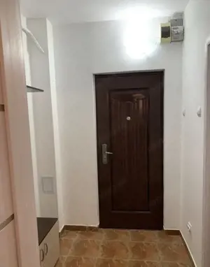 300 Euro! Ap 1 cam Tatarasi la A uri, et 4 cu lift